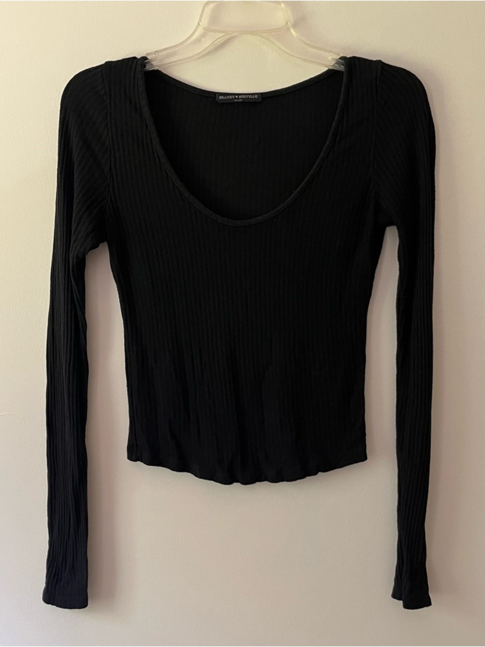 Brandy Melville Ribbed Baby Tee Long Sleeve Shirt Black Fitted
